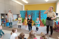 Divadlo Letadlo - Jaro